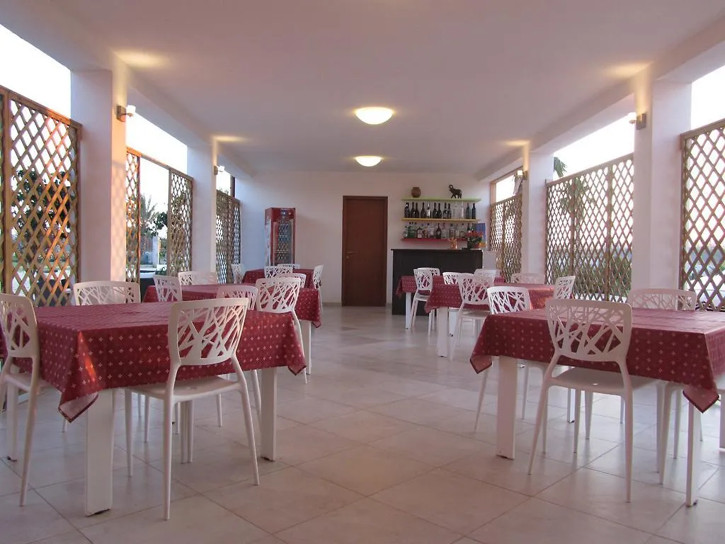 L'Isola Del Sale Bed & Breakfast Trapani