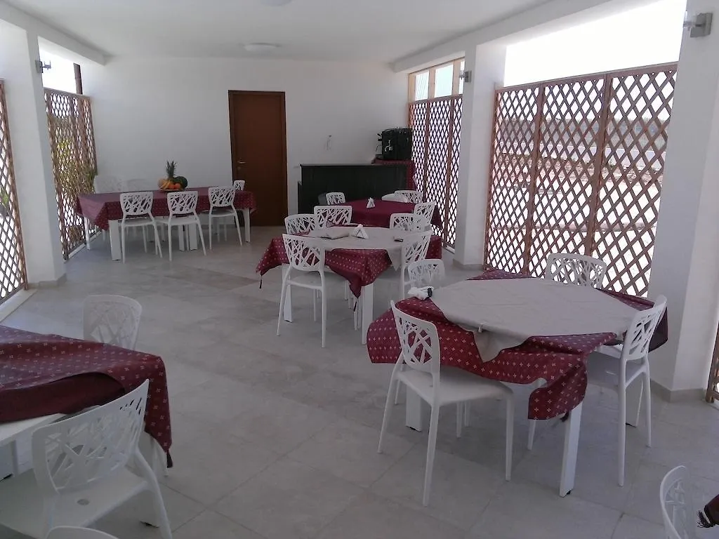 L'Isola Del Sale Bed & Breakfast Trapani Italy